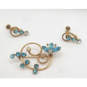 Vintage Amco Brooch Earrings Set Blue Rhinestone Faux Pearl Gold Filled